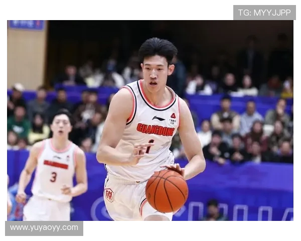 北京篮球队防反战术解析：深度剖析球队防守与反击的完美结合